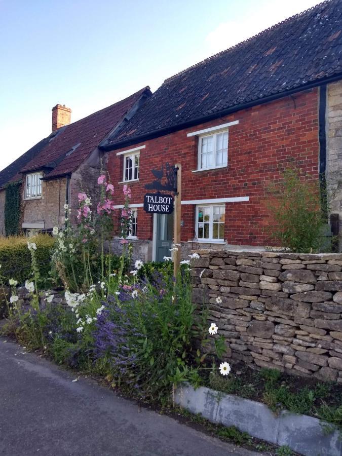 Talbot House Lacock Exteriör bild